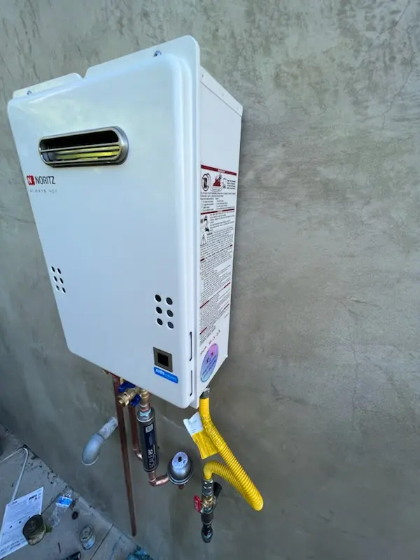 Tankless water heater installation for Hunters Ridge homes